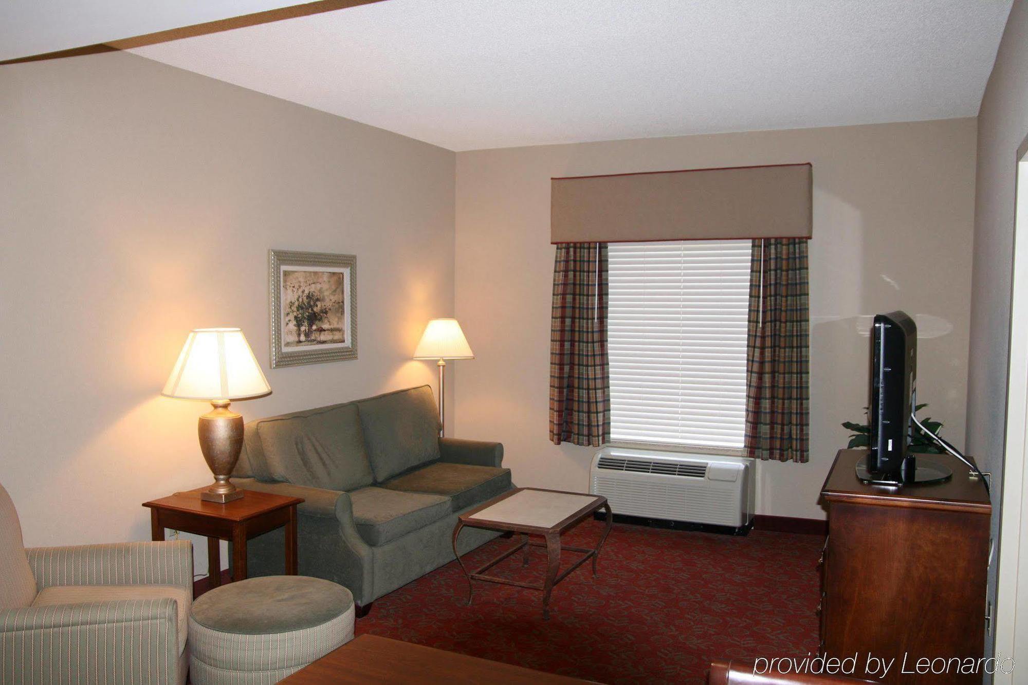 Hampton Inn & Suites Montgomery-Eastchase Habitación foto